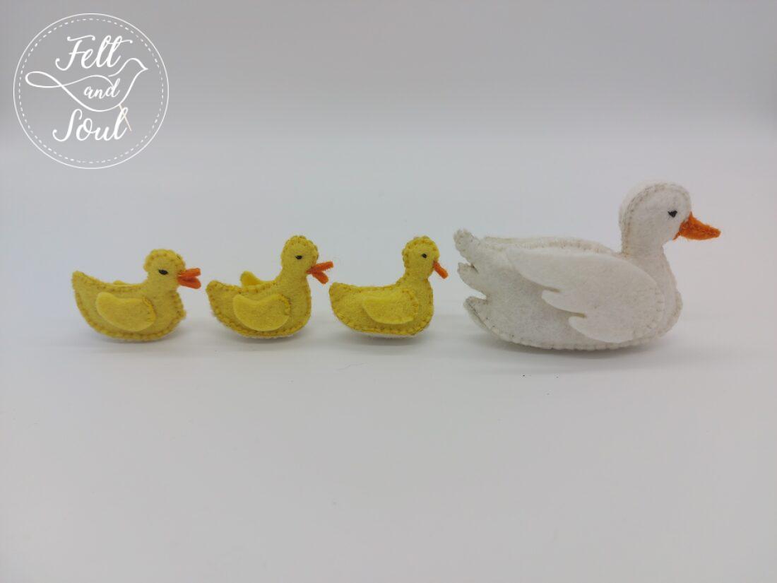 Felt and Soul gyapjúfilc kacsa mama és kiskacsa