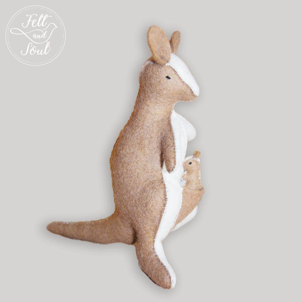 Kenguru és zsebibaba