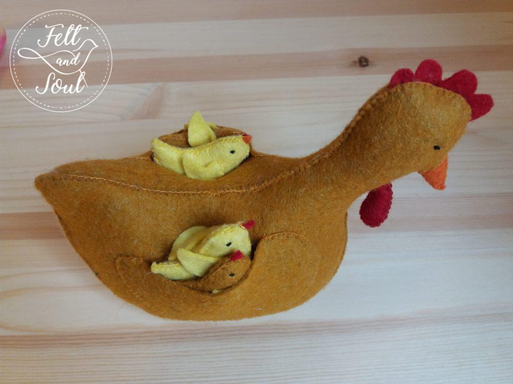 Tyúk csibékkel - Image 3