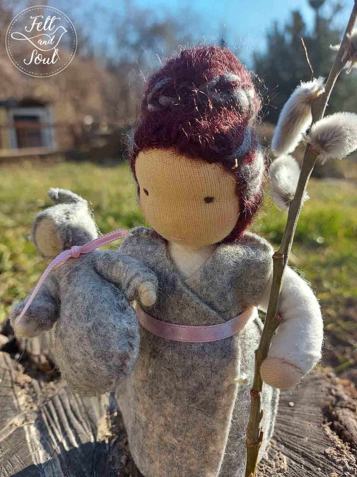 Felt and Soul Barka mama tündér gyapjúfilc asztali báb