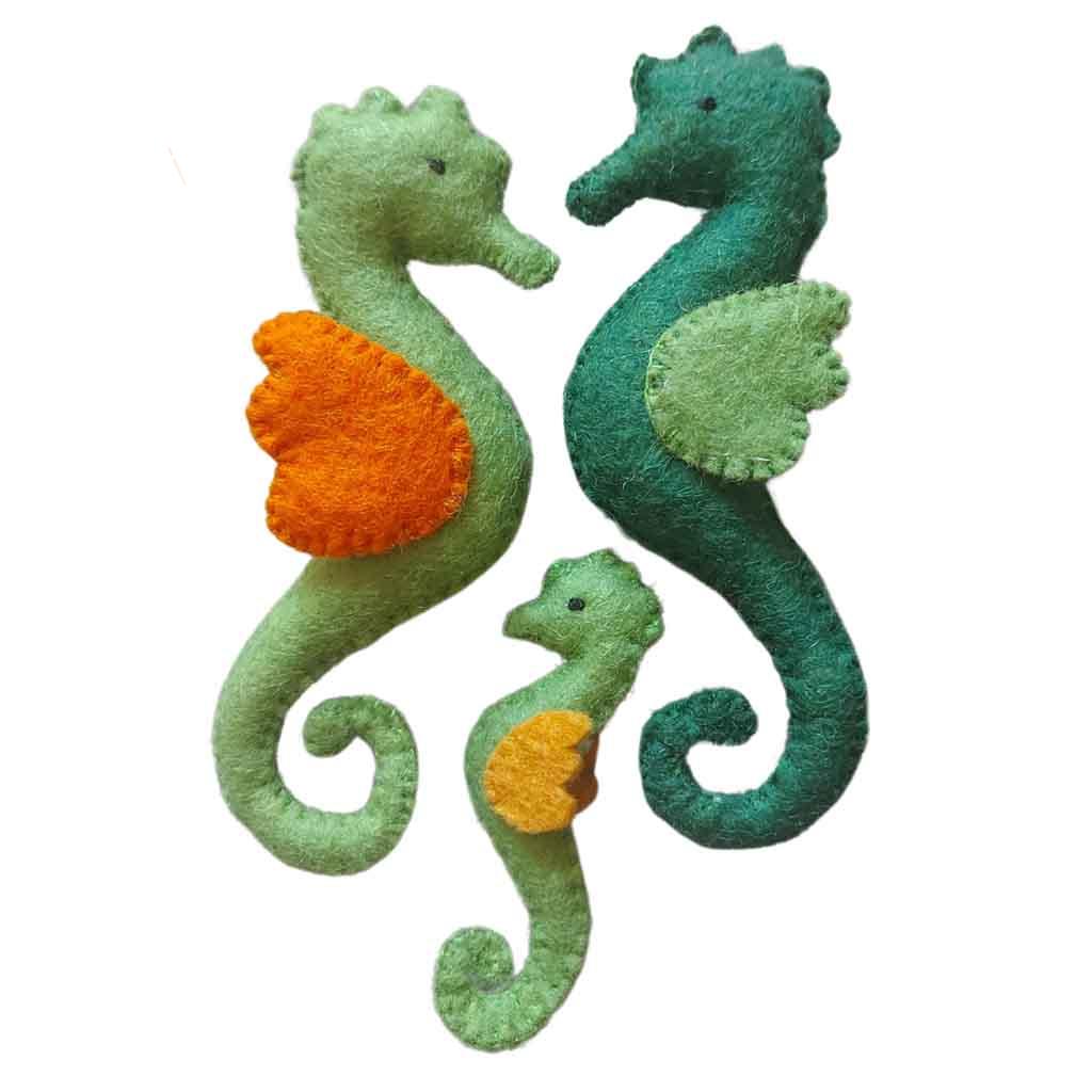 Felt and Soul - csikóhal gyapjúfilc figura