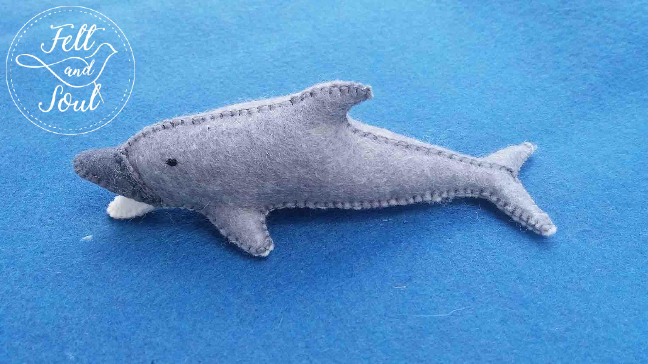 Felt and Soul delfin gyapjúfilc figura