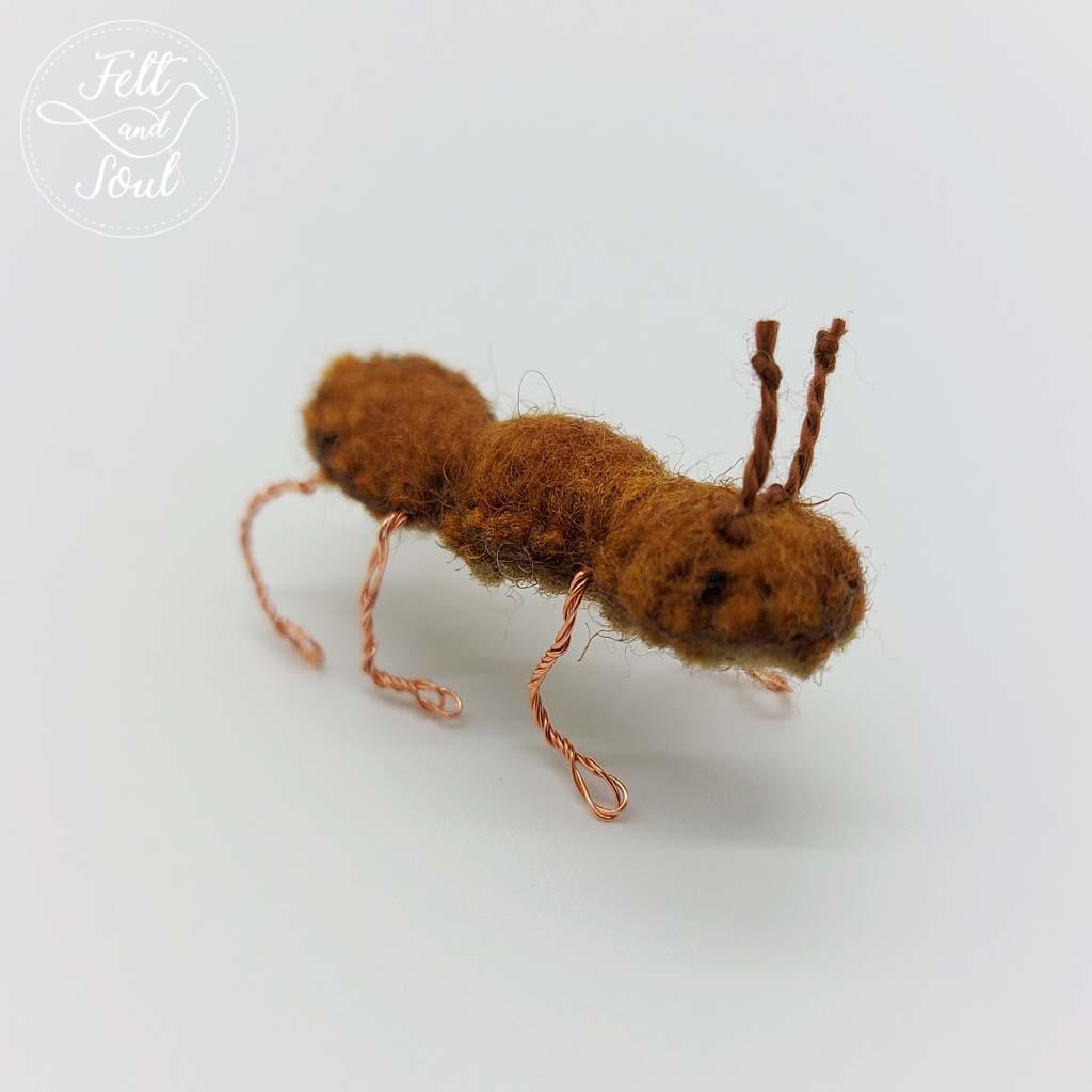 Felt and Soul gyapjúfilc hangya