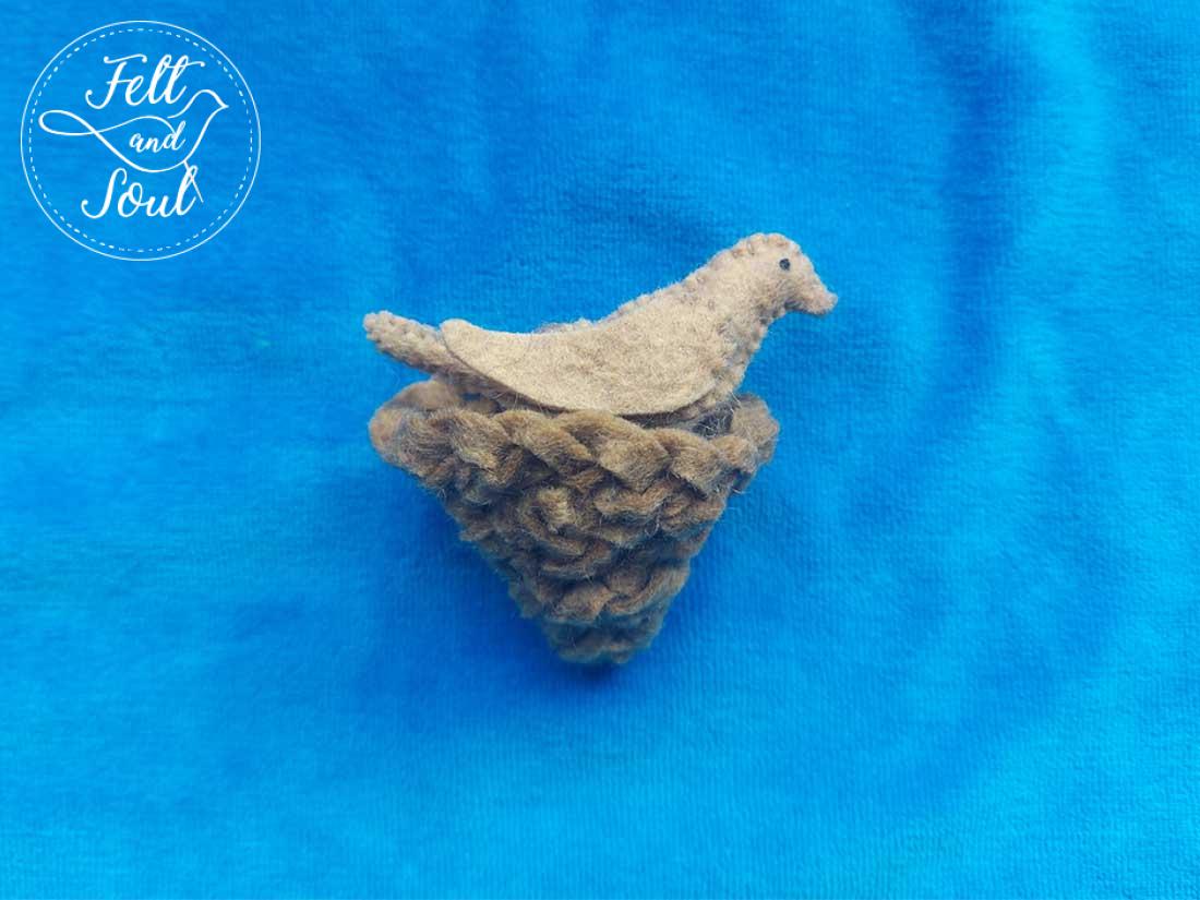 Felt and Soul gyapjúfilc vízi világ, nádirigó fészekkel